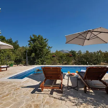 Dom wakacyjny Melita - Heated Pool Within Nature Park