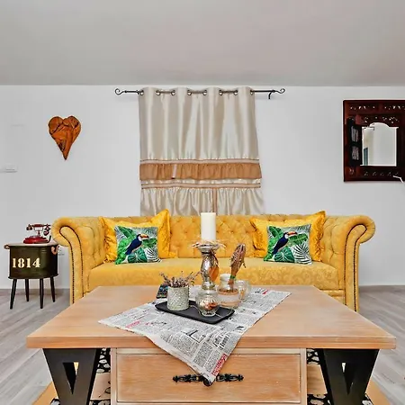Melita - Heated Pool, Speed Internet Within Nature Park *